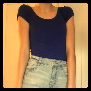 ocean blue fitted tee